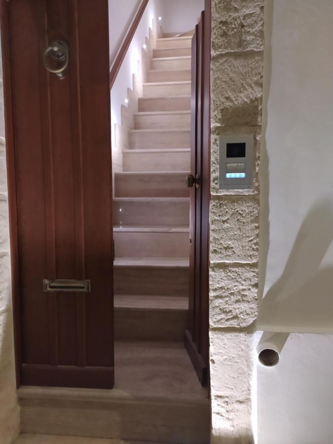 Holiday House Luxury Apartment Fasano Exterior photo