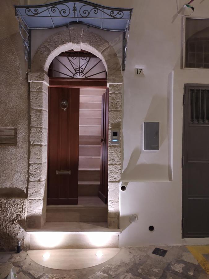 Holiday House Luxury Apartment Fasano Exterior photo